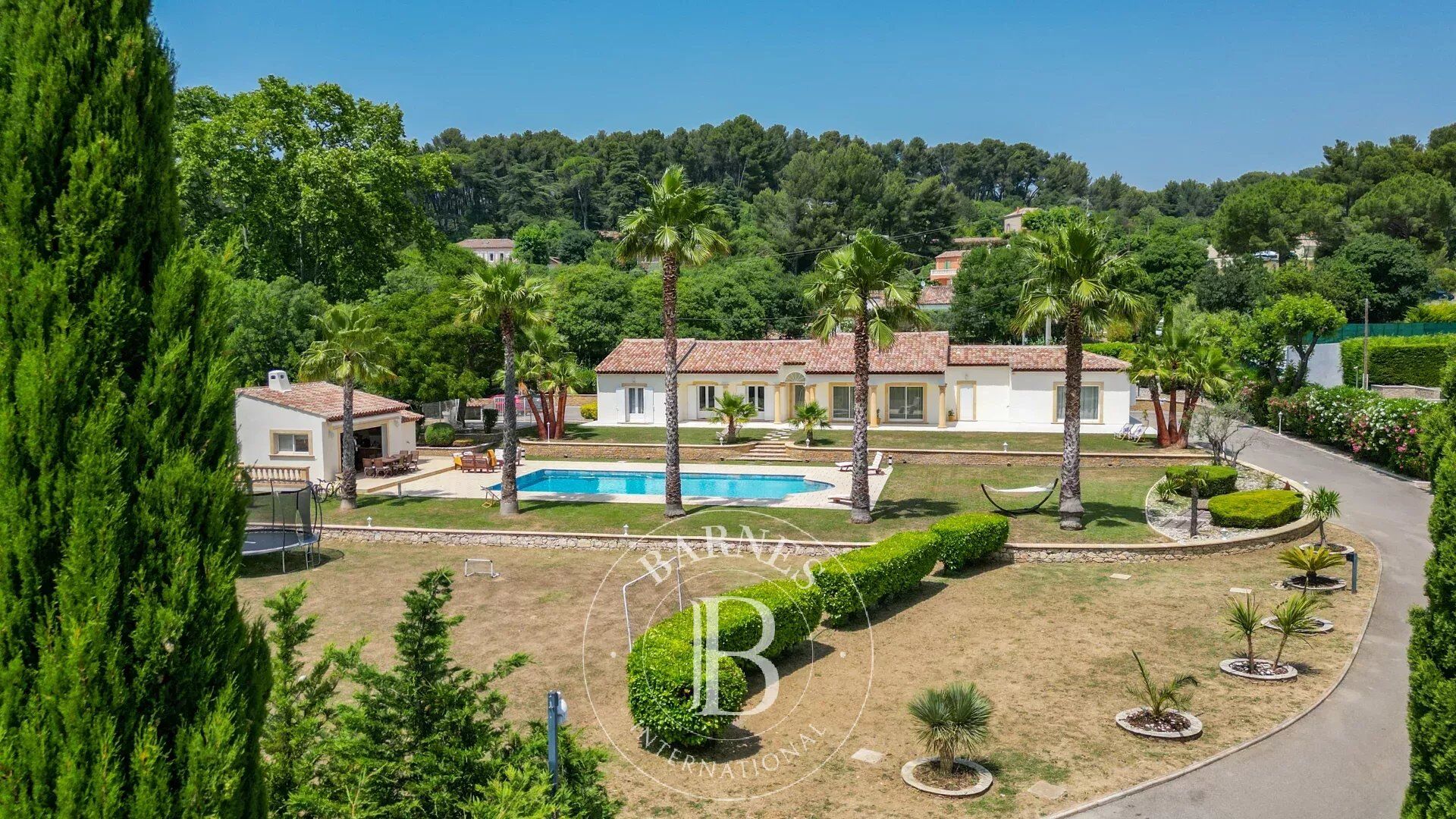 Villa / Maison 7 pièces  à vendre Aubagne 13400