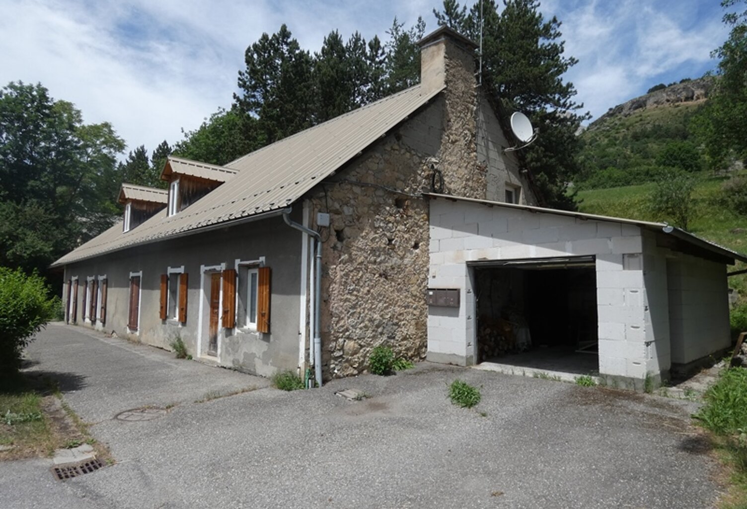 LONGÈRE - IDÉAL INVESTISSEUR - LOCATAIRES EN PLACE - m1814 — photo 1