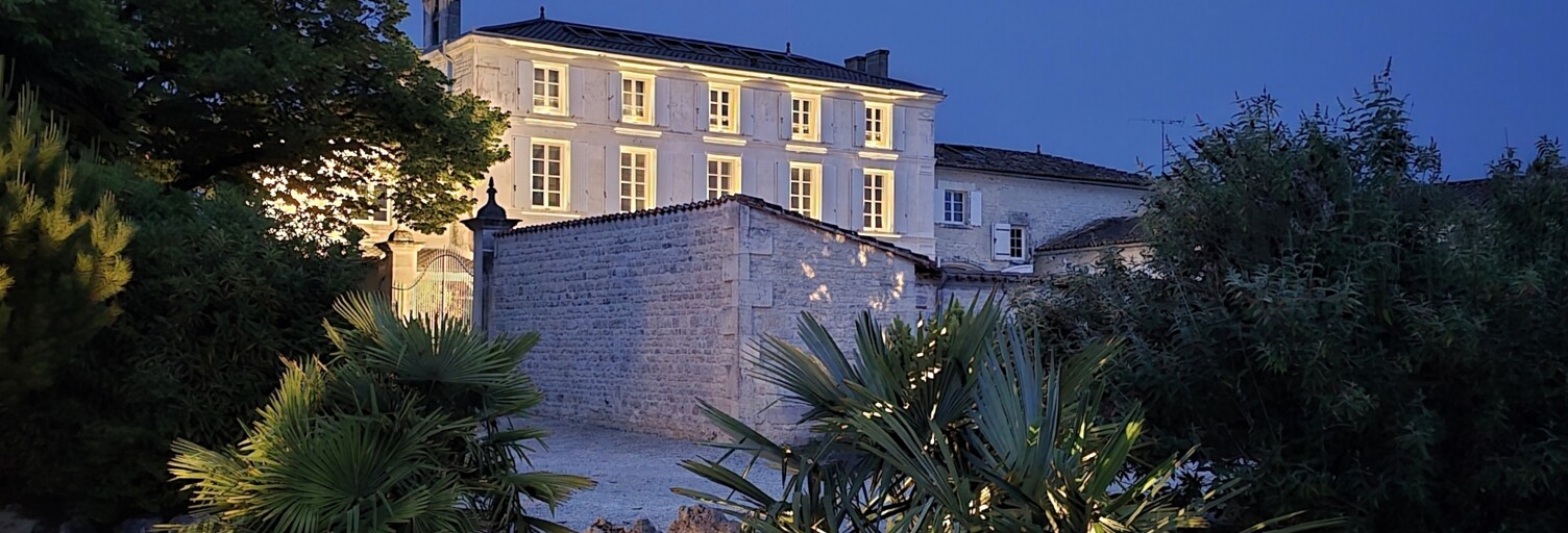 Maison 23 Pièces 940 m² à vendre à Mareuil (16170)