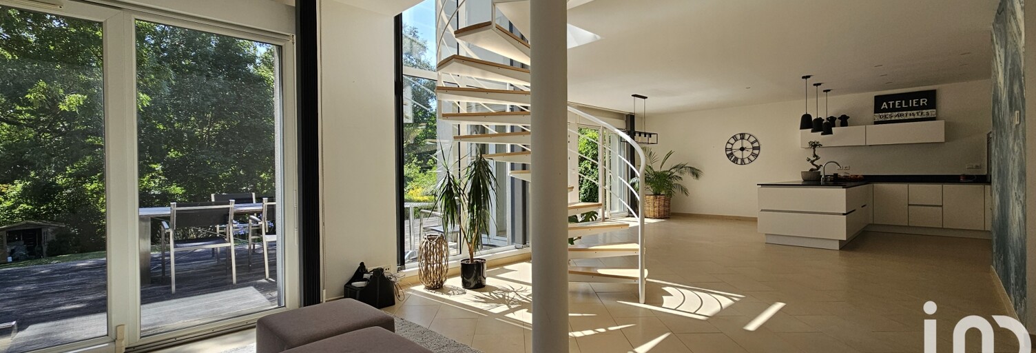 Maison 5 Pièces 159 m² à vendre à Noiseau (94880)