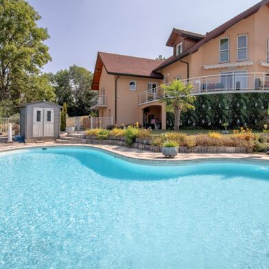 Maison 6 pièces 1350000 €