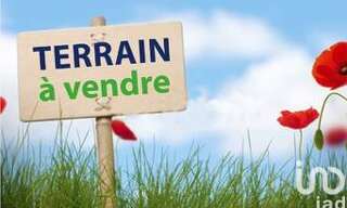 Terrain  818 m² à vendre à Montendre (17130)