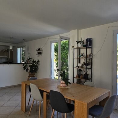 Maison 5 pièces 399000 €