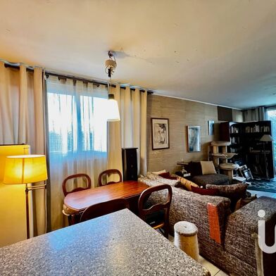 Appartement 3 pièces 132000 €