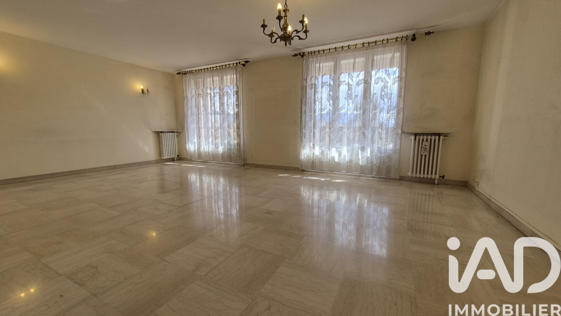 Vente Appartement 5 pièces - Photo 3