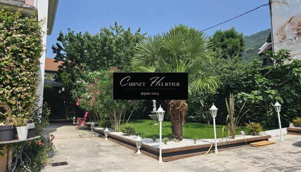 Villa / Maison 9 pièces  à vendre Villard-Bonnot 38190