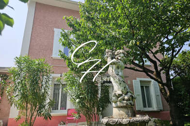 Maison 9 pièces 599900 €