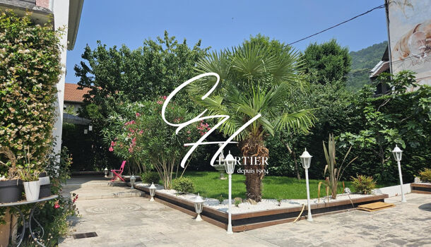 Villa / Maison 9 pièces  à vendre Villard-Bonnot 38190