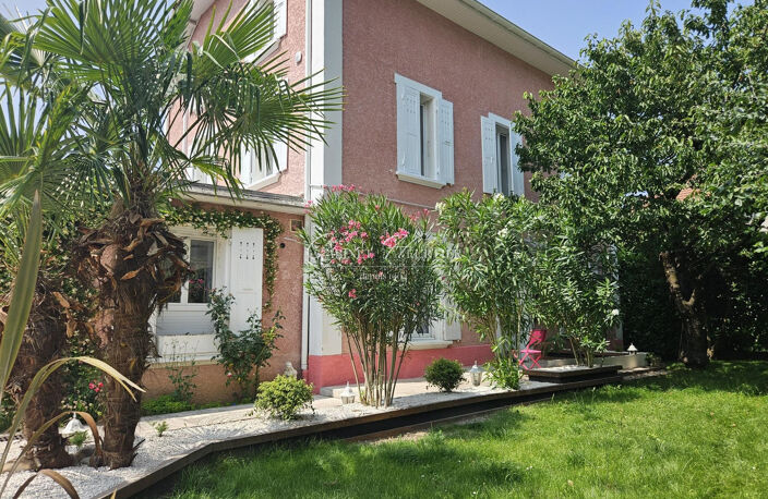 BRIGNOUD - Maison de Maitre de 224 m² habitables de standing av — photo 2