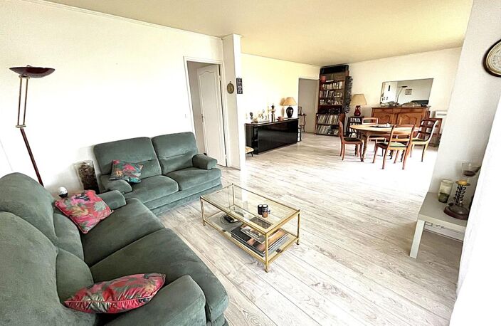 Appartement À Vendre — photo 2
