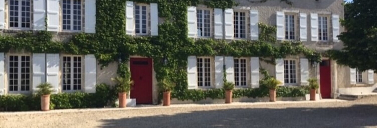 Maison 12 Pièces 320 m² à vendre à Roullet-Saint-Estèphe (16440)