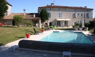 Maison 12 Pièces 320 m² à vendre à Roullet-Saint-Estèphe (16440)