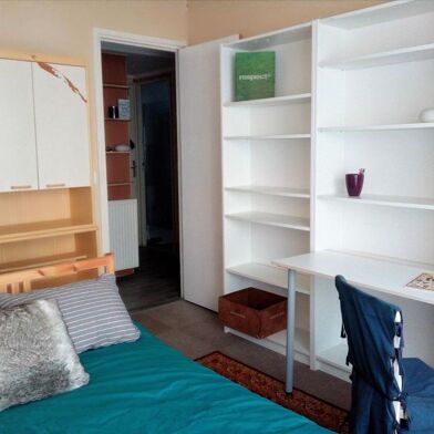 Appartement 1 pièces 400 €