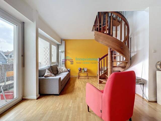 Duplex - 5 pièces de 128m2 — photo du bien