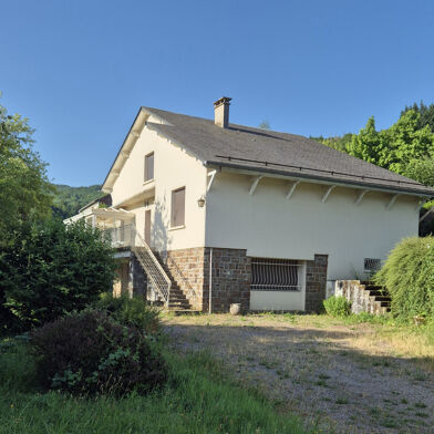 Maison 12 pièces 243800 €