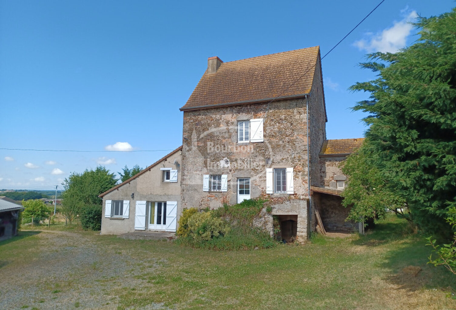 Vente maison 6 pièces 154 m² Gilly-sur-Loire (71160) — photo 1