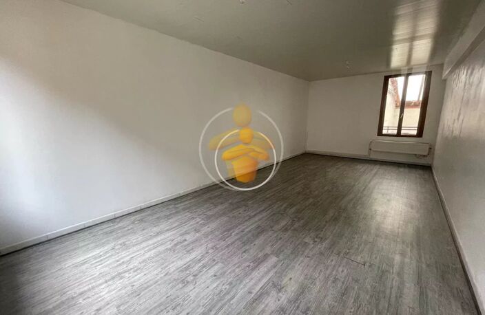 Maison Individuelle Secteur La Fère — photo 2