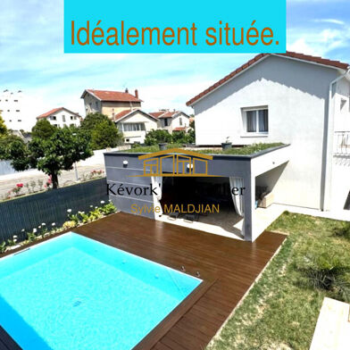 Maison 8 pièces 429000 €