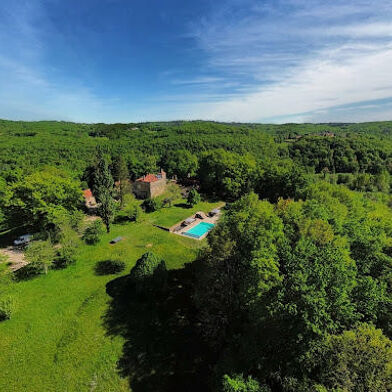 Maison 15 pièces 836000 €