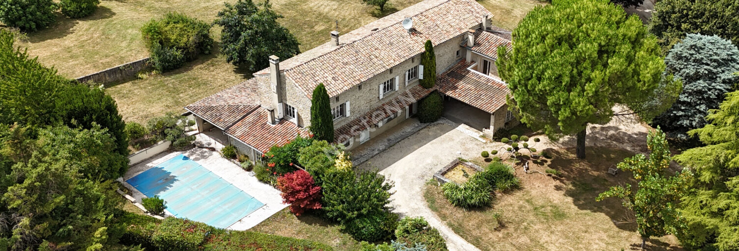 Maison 14 Pièces 257 m² à vendre à Divajeu (26400)