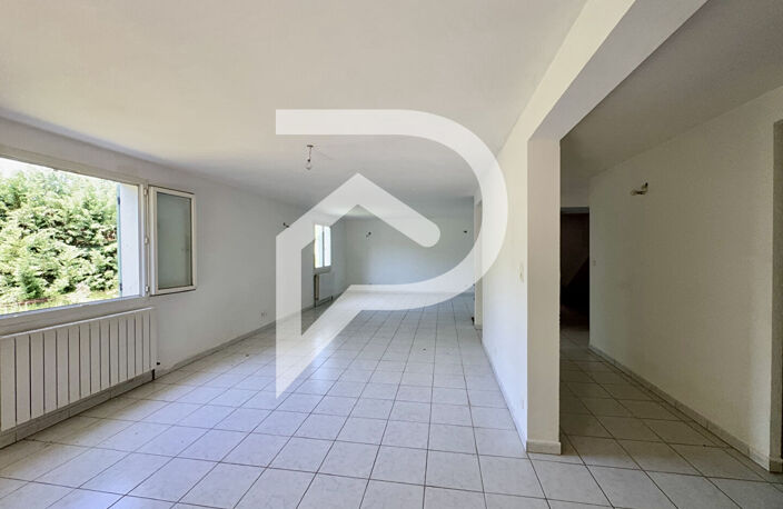 Maison Roquemaure 4 pièce(s) 130 m2 — photo 4