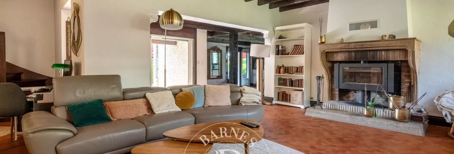 Maison 7 Pièces 272 m² à vendre à Saint-Cyr-au-Mont-d'Or (69450)