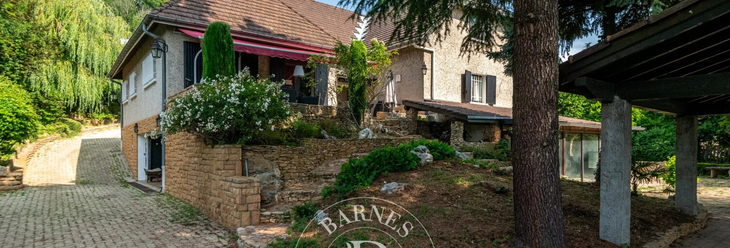 Maison 7 Pièces 272 m² à vendre à Saint-Cyr-au-Mont-d'Or (69450)