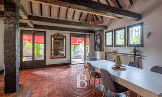 Maison 7 Pièces 272 m² à vendre à Saint-Cyr-au-Mont-d'Or (69450)