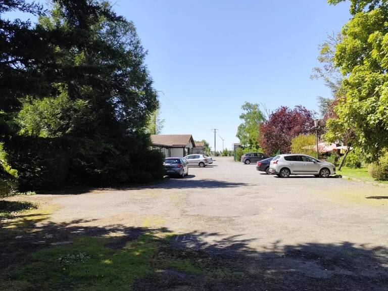 Ensemble immobilier avec beaucoup de potentiel ! — photo 1
