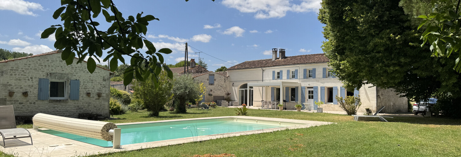 Maison 5 Pièces 210 m² à vendre à Courcoury (17100)