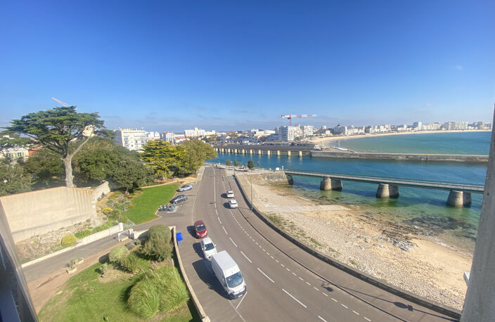 Appartement T3 traversant avec vue imprenable sur le chenal — photo 3