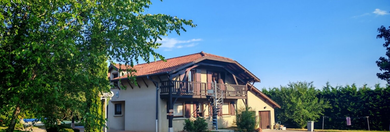 Maison 7 Pièces 197 m² à vendre à Saint-Cyr-sur-Menthon (01380)