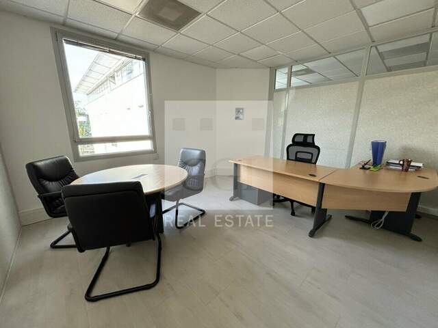 BUREAUX à LOUER — photo du bien