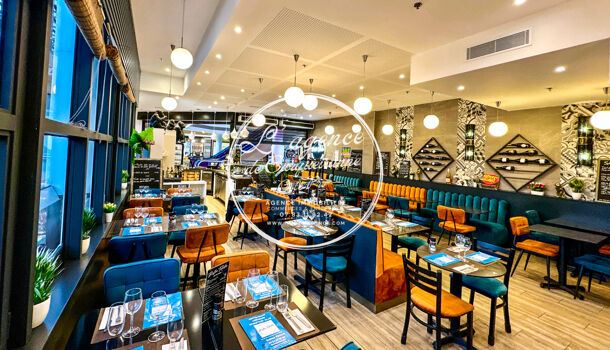 Local commercial 3 pièces  à vendre Toulon 83000