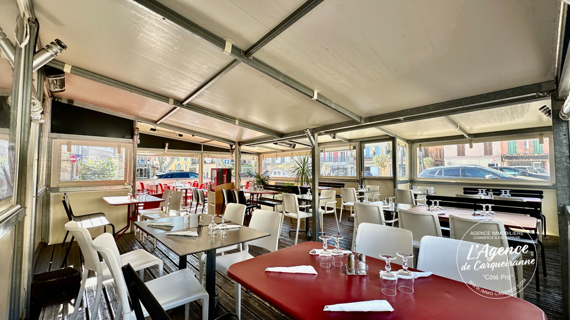 Local commercial  T5 à vendre Cuers 83390