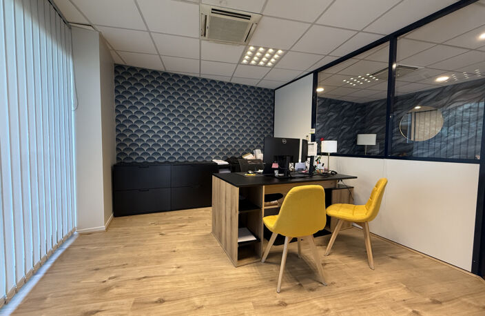 Local Commercial/Bureaux 334 m2 — photo 3