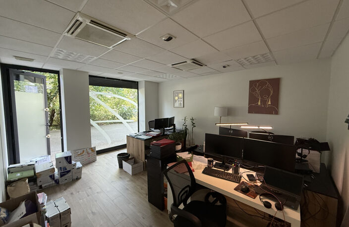 Local Commercial/Bureaux 334 m2 — photo 4