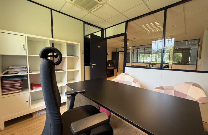 Local Commercial/Bureaux 334 m2 — photo 5