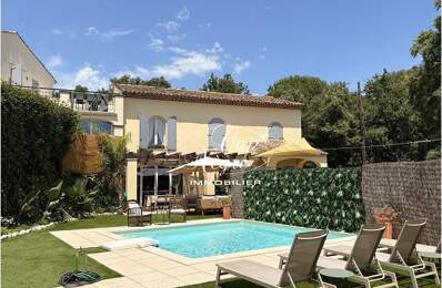 MAISON REFAITE À NEUF AU COEUR DE LA NATURE À VENDRE À GRIMAUD — photo du bien