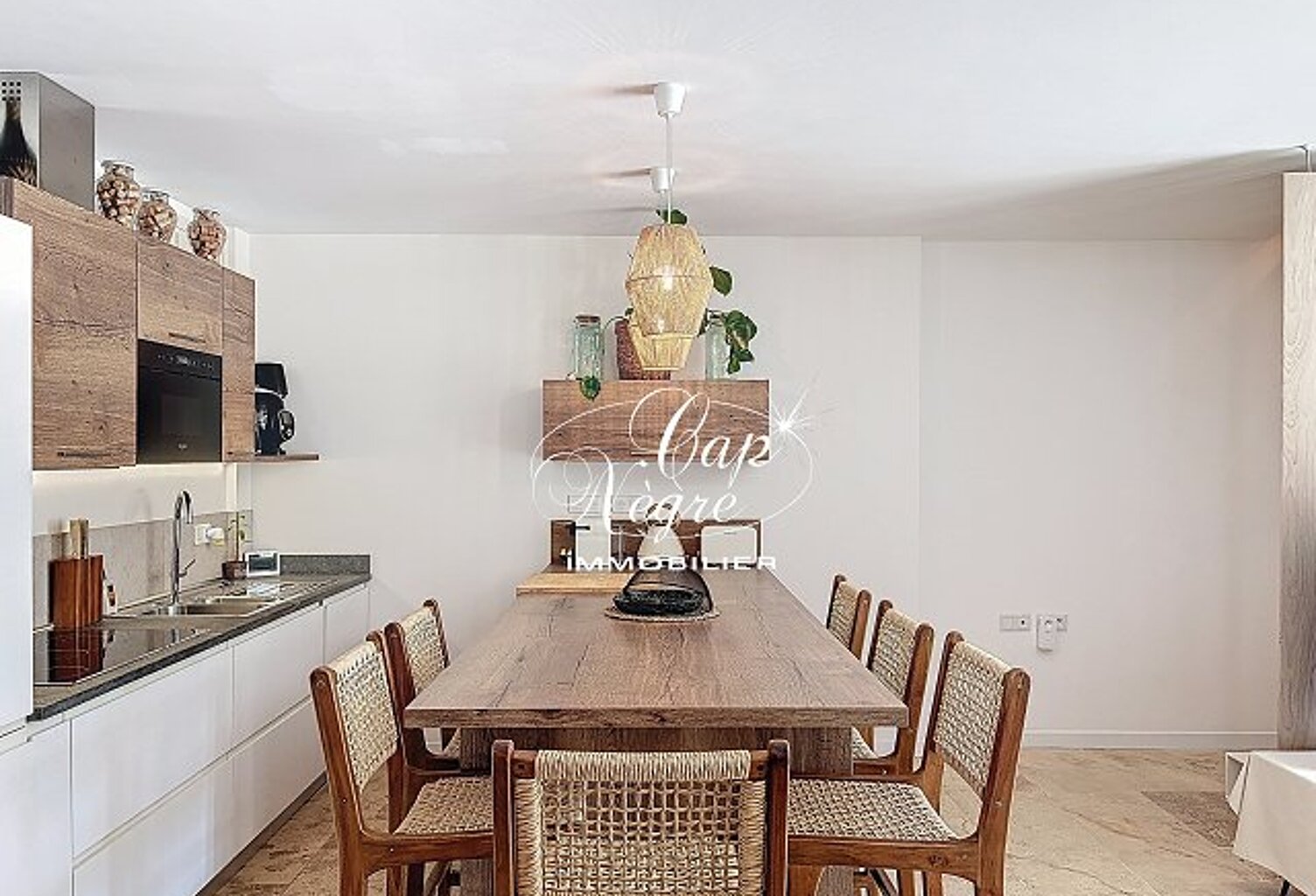 MAISON REFAITE À NEUF AU COEUR DE LA NATURE À VENDRE À GRIMAUD — photo 1
