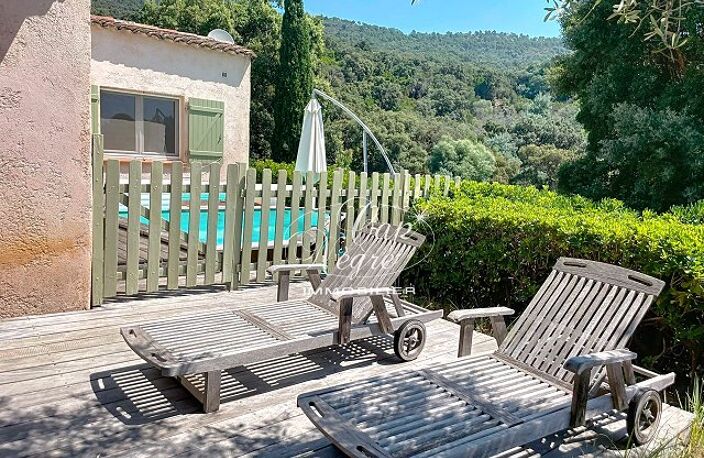 LE RAYOL-CANADEL MAZET 3 CHAMBRES DE PLAIN PIED PROCHE DE LA PLA — photo 3