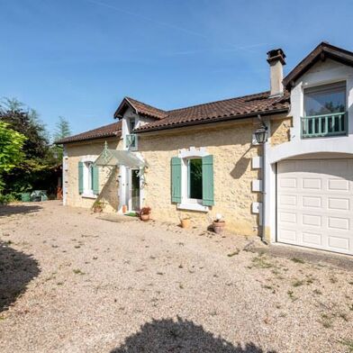 Maison 6 pièces 234300 €