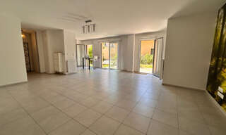 Appartement 5 Pièces 107 m² à vendre à Porte des Pierres Dorées (69400)