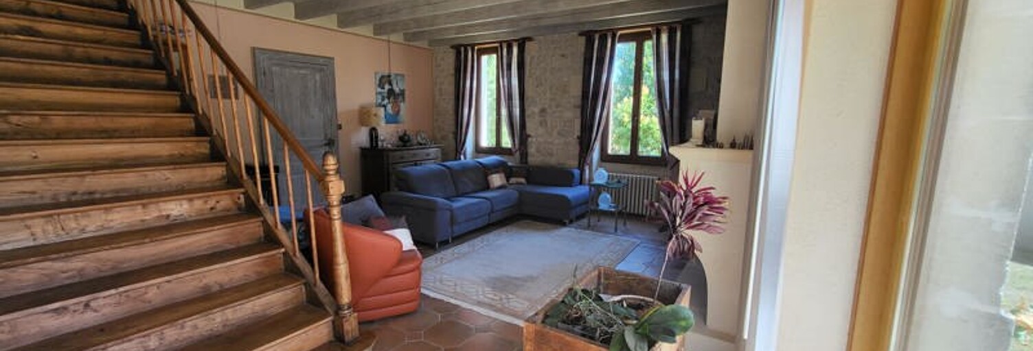 Maison 5 Pièces 235 m² à vendre à Nieul-le-Virouil (17150)