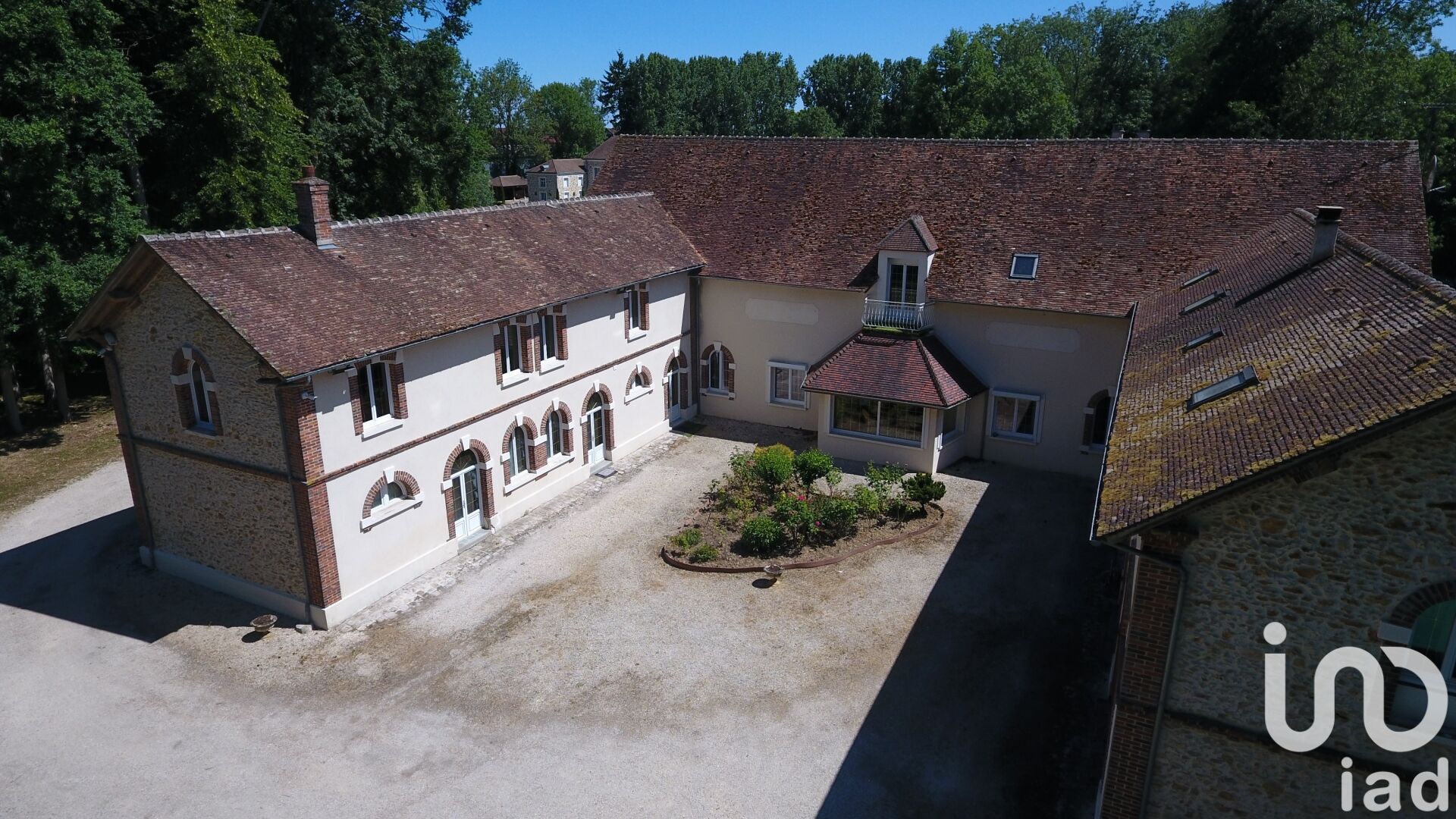 Vente Maison/villa 14 pièces - Photo 2