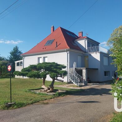 Maison 8 pièces 499000 €