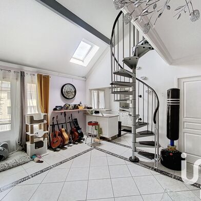 Appartement 3 pièces 215000 €