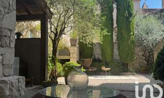 Maison 8 Pièces 247 m² à vendre à Montcuq-en-Quercy-Blanc (46800)