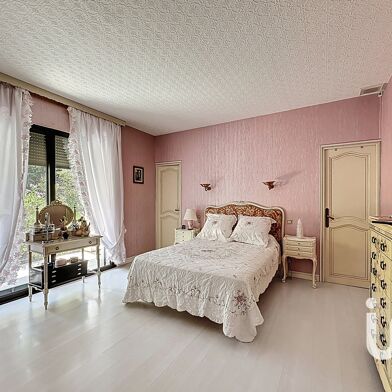 Maison 8 pièces 1267000 €