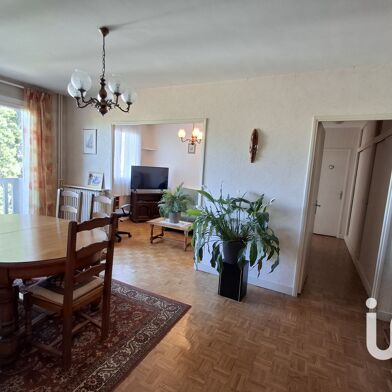 Appartement 3 pièces 136200 €